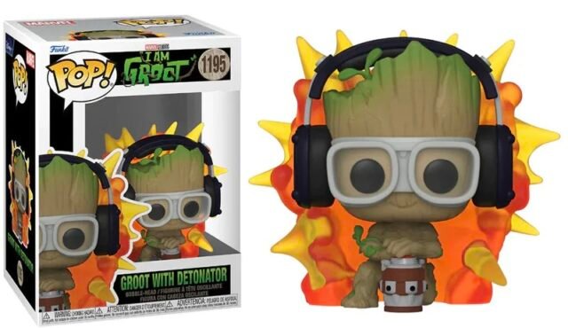 Groot con audifonos
